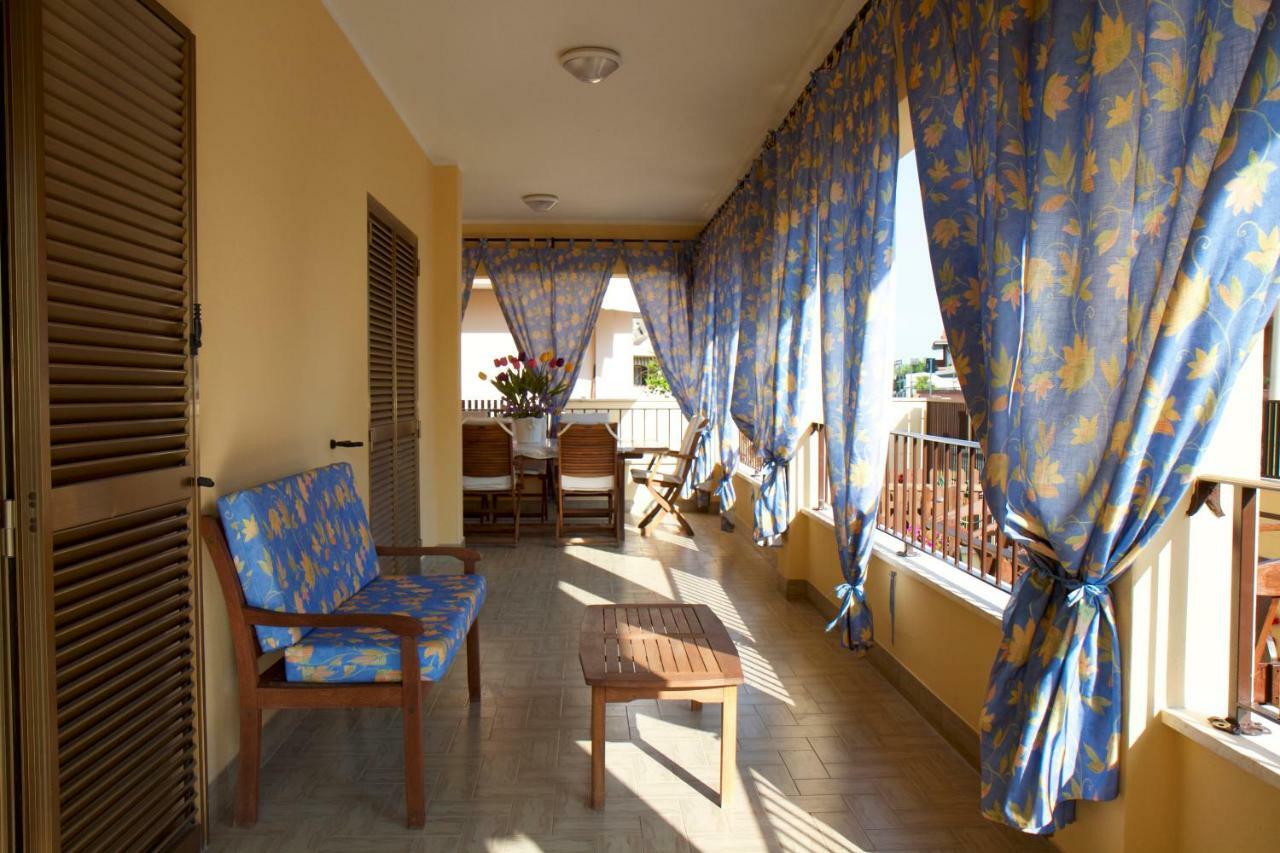 Domus Palombi Apartment Ладисполи Екстериор снимка